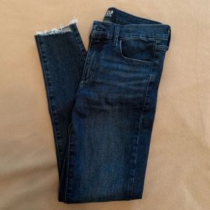 GAP favorite jeggings